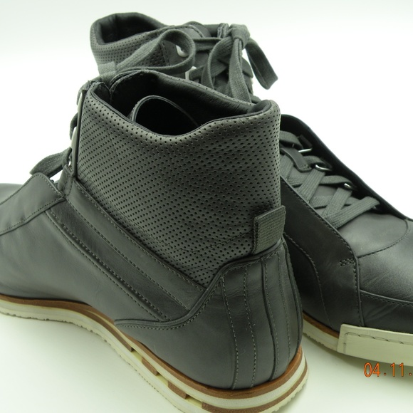 Mens Athletic Shoes